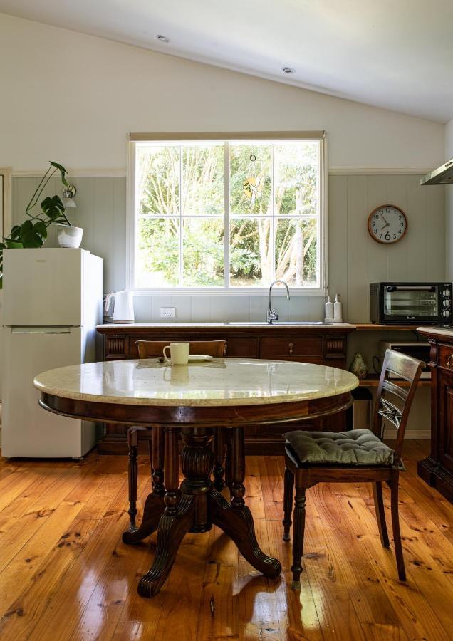 Romantic Cottage, Tamborine Mountain Bagian luar foto